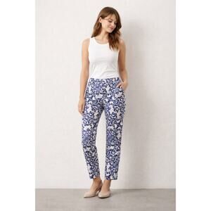 Chicos Blue Floral Print Pull On Ankle Pants Sz Small Stretch Millennium Comfort